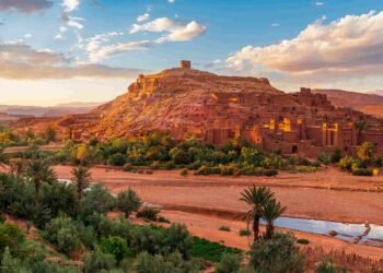 Excursion 2 jours à Ouarzazate, Ait Ben Haddou et Oasis Fint depuis Marrakech